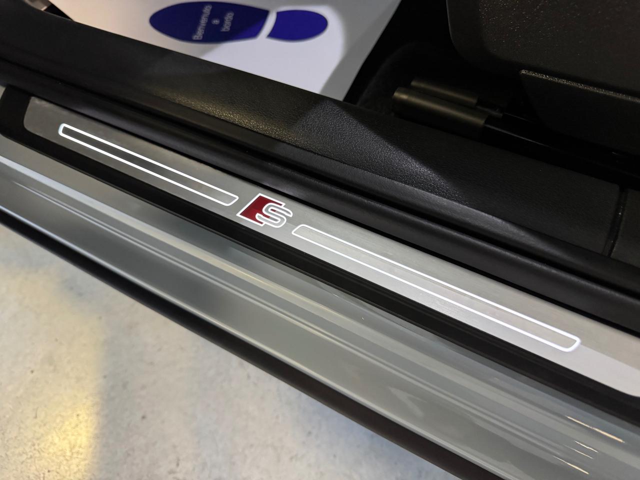 Audi Q2 30 2.0 tdi S line edition s-tronic