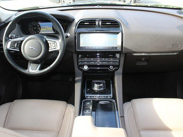JAGUAR F-Pace 2.0 D AWD 180 CV aut. Prestige