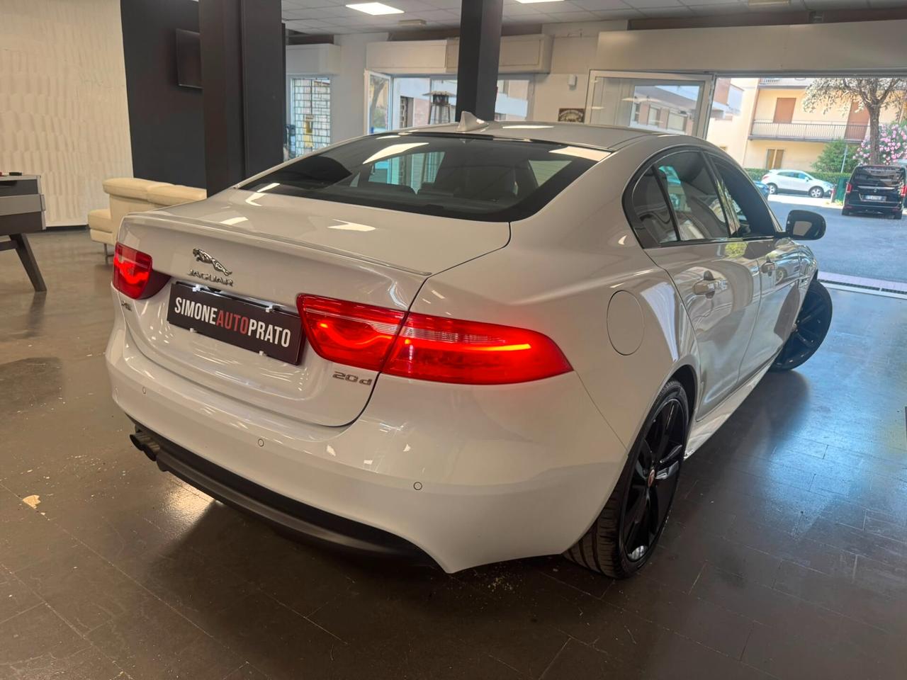 Jaguar XE 2.0 D Turbo aut. R-Sport