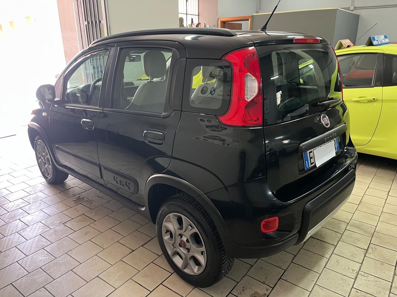 Fiat Panda 1.3 MJT 4x4 climbing eld