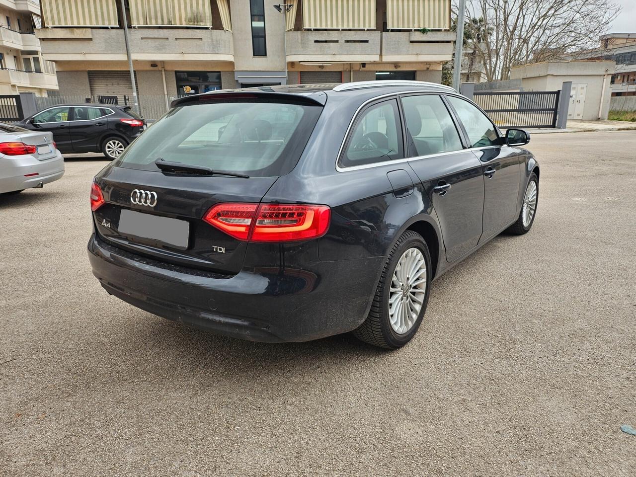 Audi A4 Avant 2.0 TDI 177CV Ambient