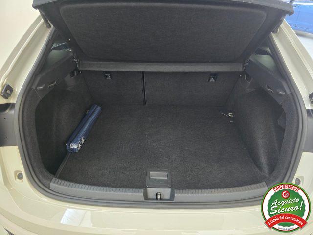 VOLKSWAGEN Taigo 1.0 TSI 110 CV R-Line + Tetto