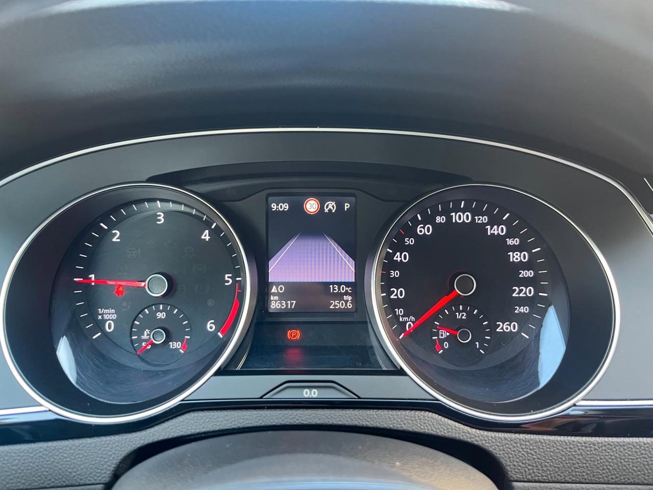 Volkswagen Passat Variant 2.0 TDI SCR EVO DSG Business**KM 86252**