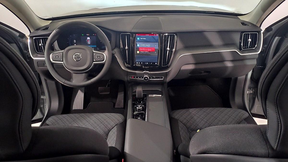 VOLVO Xc60 T6 Plug-In Hybrid Awd Automatico Core