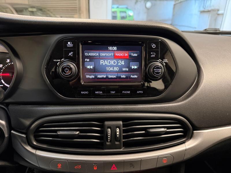 FIAT TIPO 1.4 4P EASY