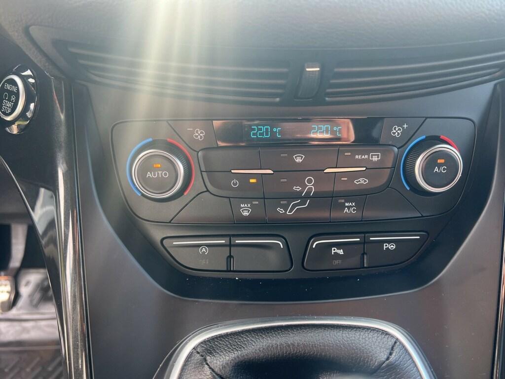 Ford Kuga 1.5 EcoBoost ST-Line 2WD