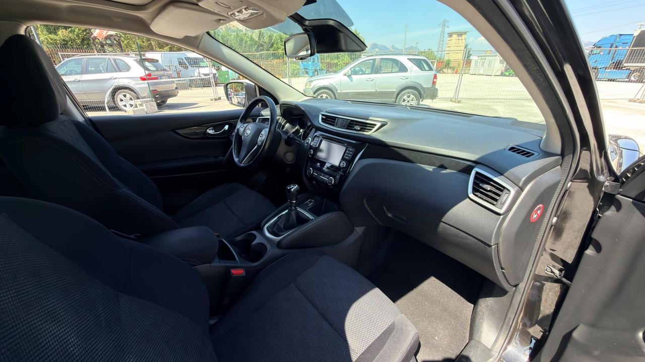 Nissan Qashqai 1.5 dCi Tekna