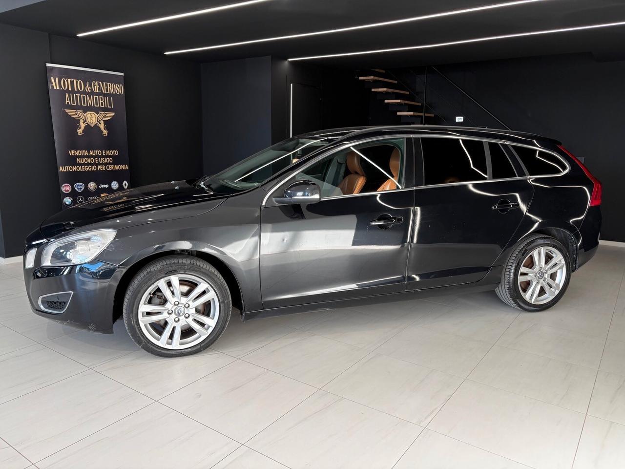 VOLVO V60 1.6 120CV 2012