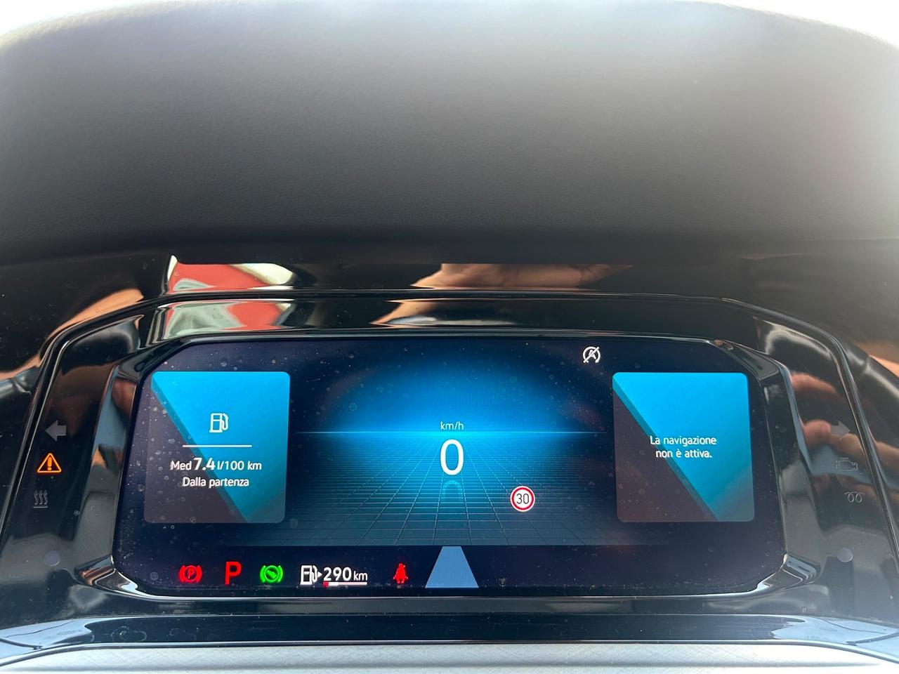 Volkswagen Golf VIII 2.0 TDI 150 CV DSG -2020 18"/LED