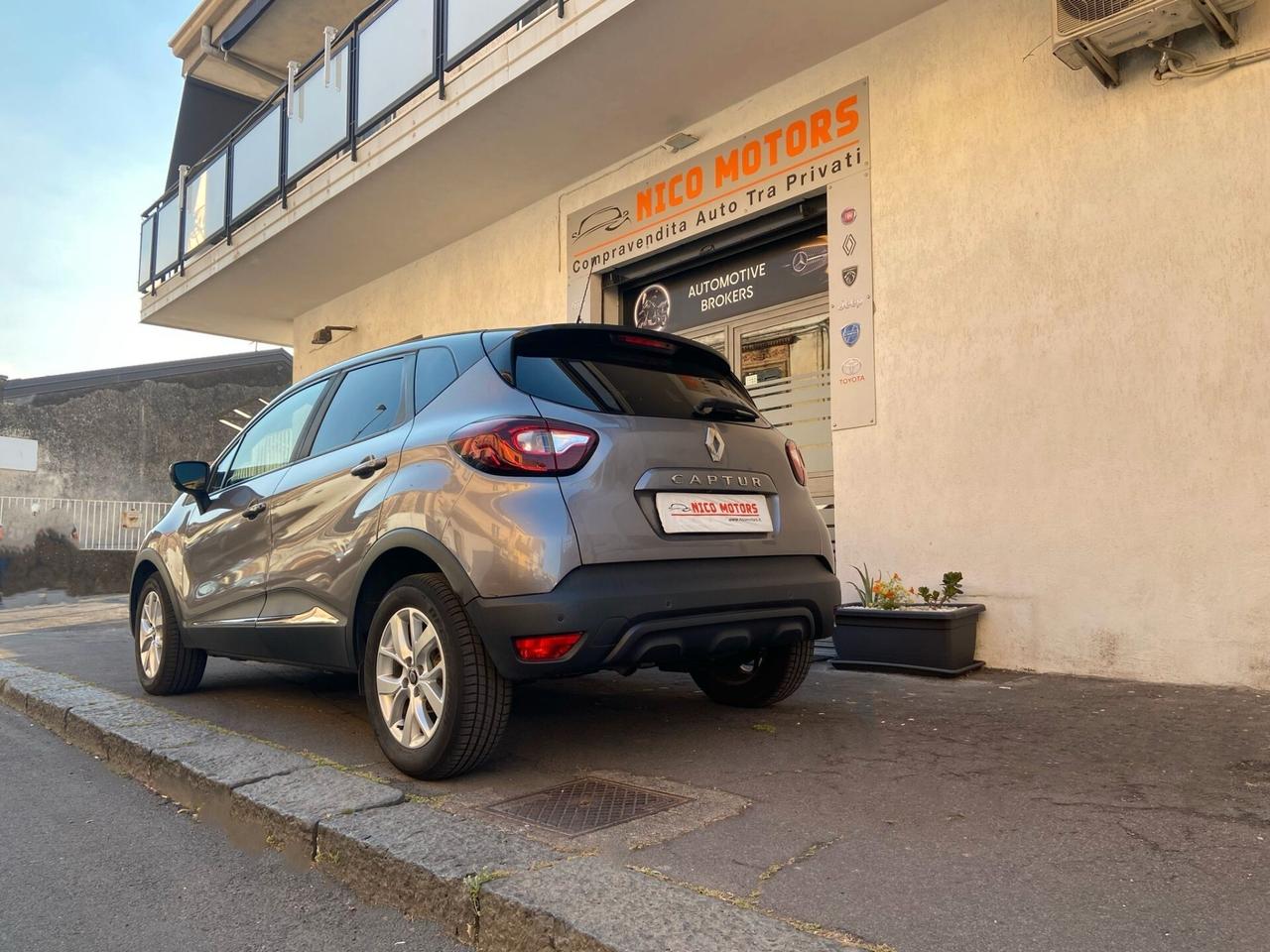 Renault Captur dCi 8V 90 CV EDC Business
