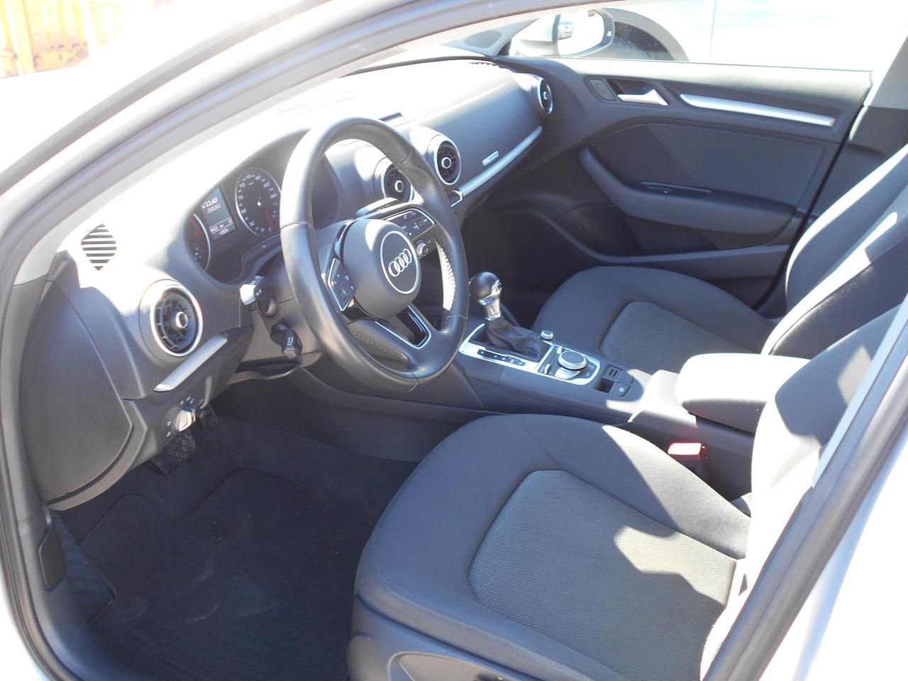 Audi A3 SPB 1.6 TDI 116 CV S tronic Business