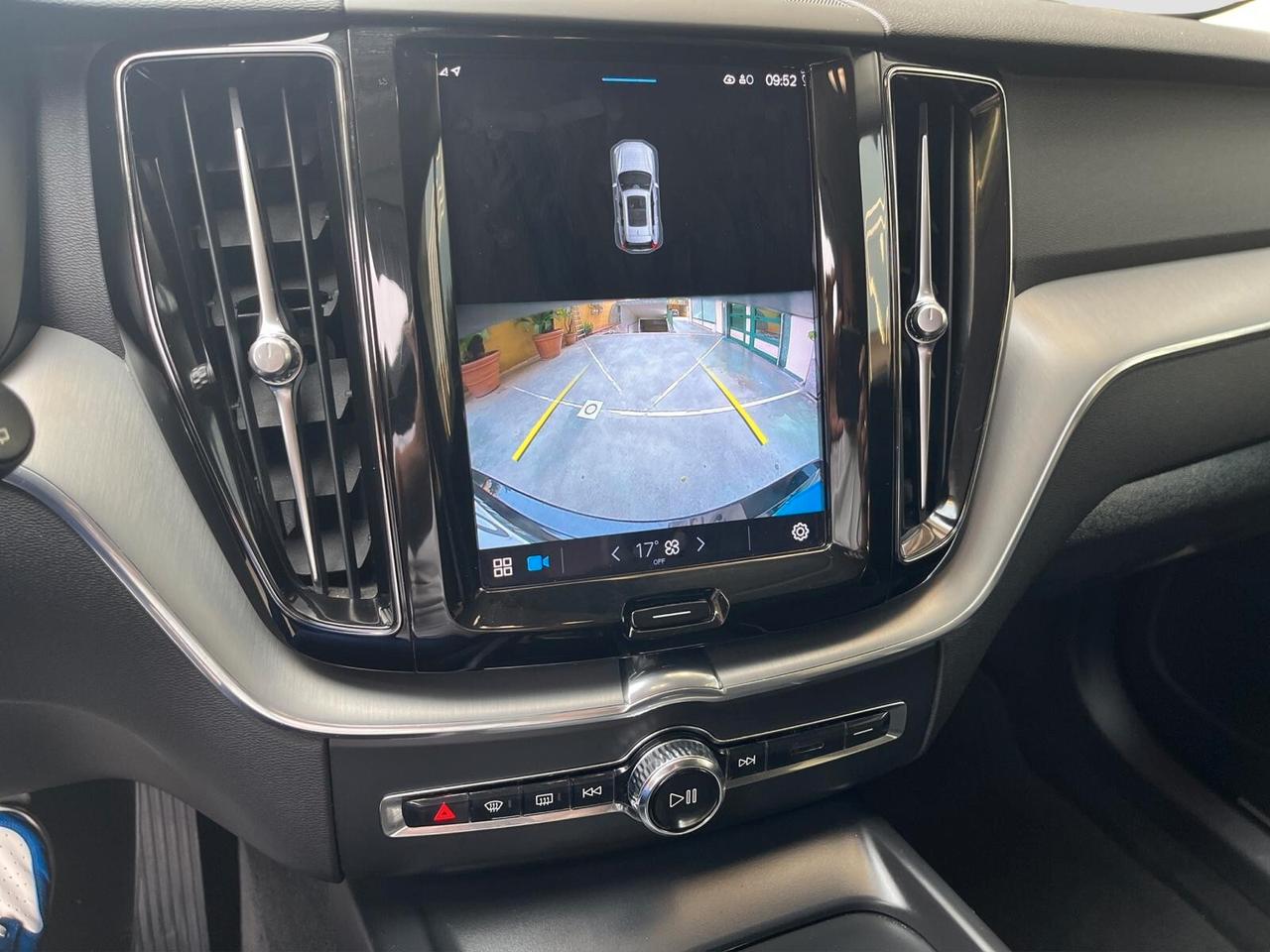 Volvo XC 60 XC60 B5 (d) AWD automatico Ultimate Dark 2022
