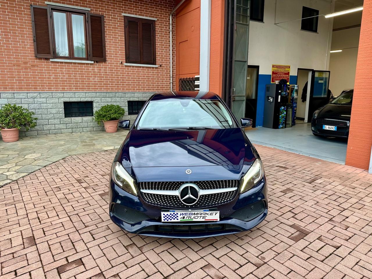 Mercedes-benz A 180d Premium OK NEOPATENTATO