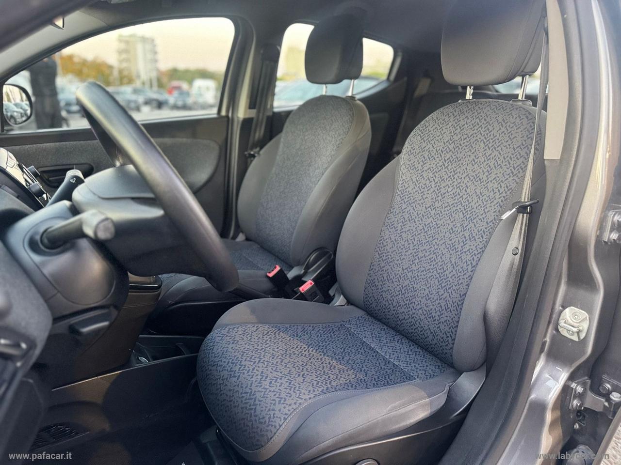 LANCIA Ypsilon 1.0 FireFly 5p.S&S Hybrid Silver