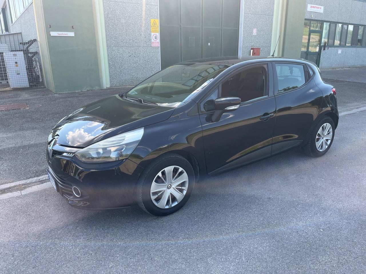 Renault Clio 1.5 dCi 8V 75CV 5 porte Costume National