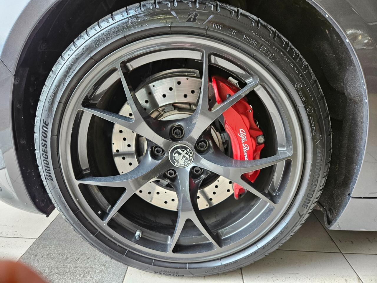 Alfa Romeo Giulia 2.9 V6 Bi-Turbo AT8 Quadrifoglio