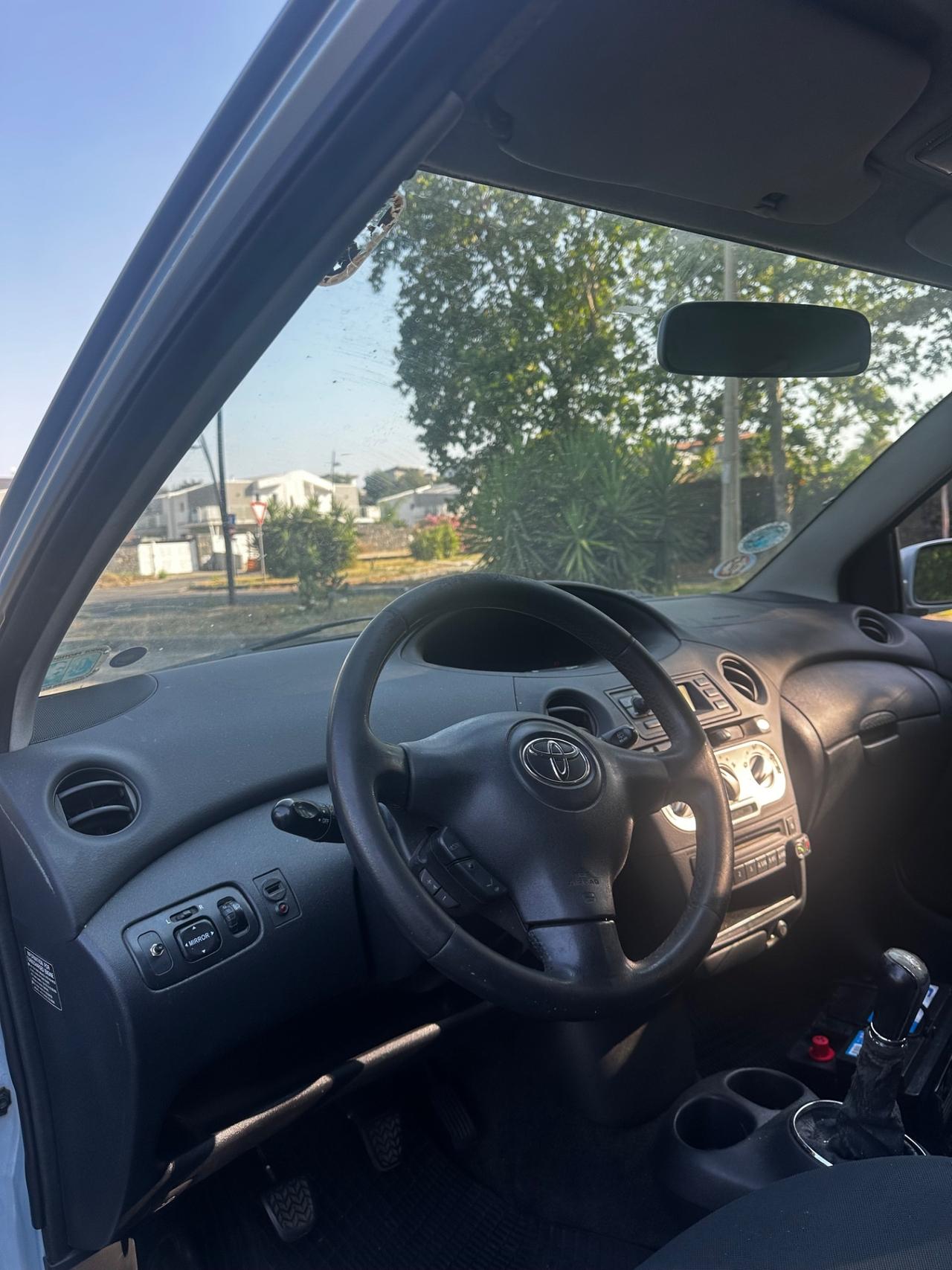 Toyota Yaris 1.4 tdi D-4D cat 5 porte Sol