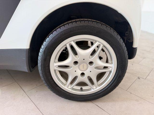 SMART ForTwo 1000 45 kW MHD coupé pure