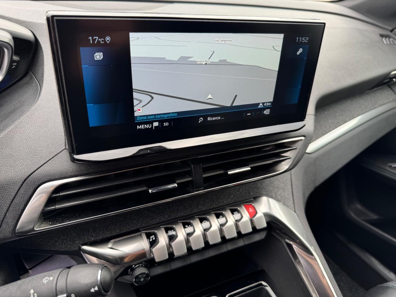 PEUGEOT 3008 1.5 Hdi Allure - Led Navi 18