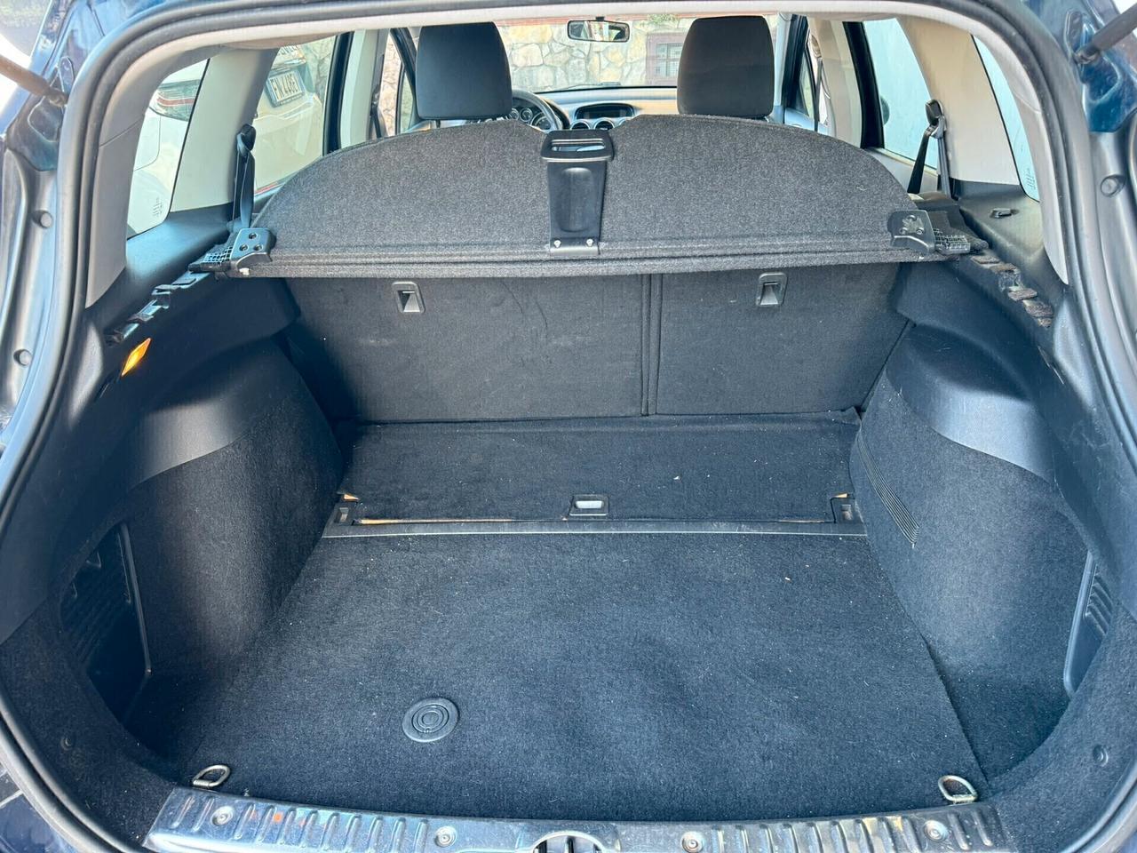 Peugeot 308 1.6 HDI 90 cavalli S. W.