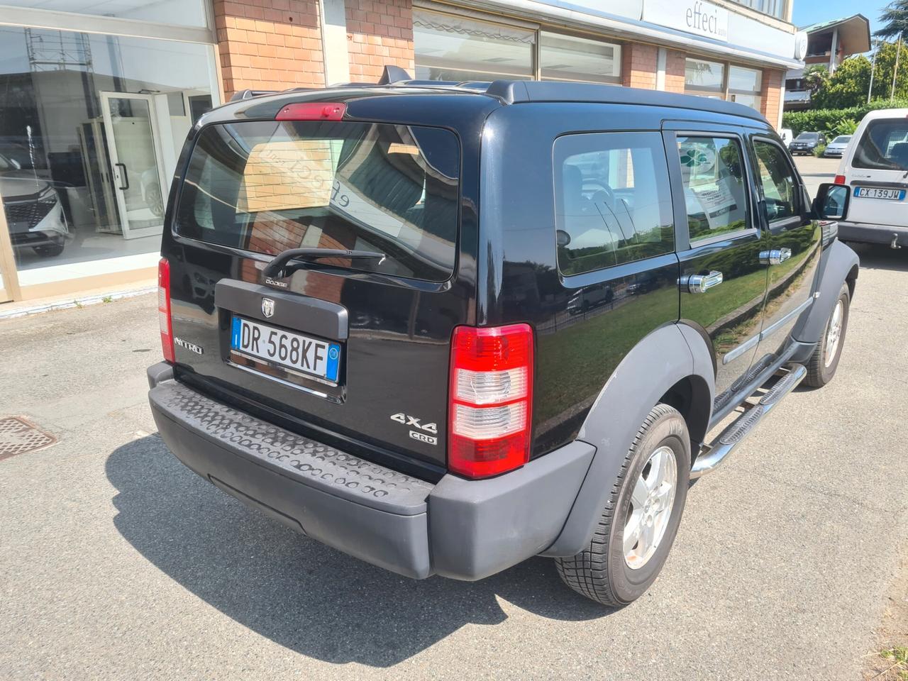 Dodge Nitro 2.8 CRD SXT 4WD