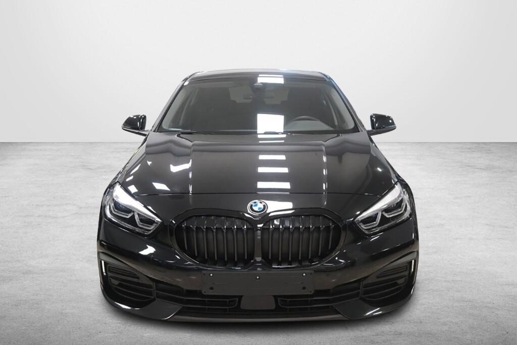 BMW 116D 115CV 6M. BUSINESS ADVANTAGE ( FARI LED - BMW DIGITAL COCKPIT - CRUISE - NAVI - MIRROR - PDC )