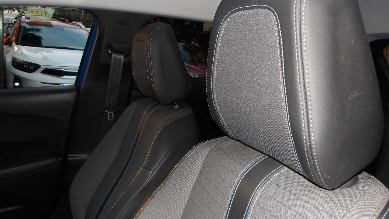 PEUGEOT 2008 1.2-GARANZIA 24 MESI-PREZZO PROMO!