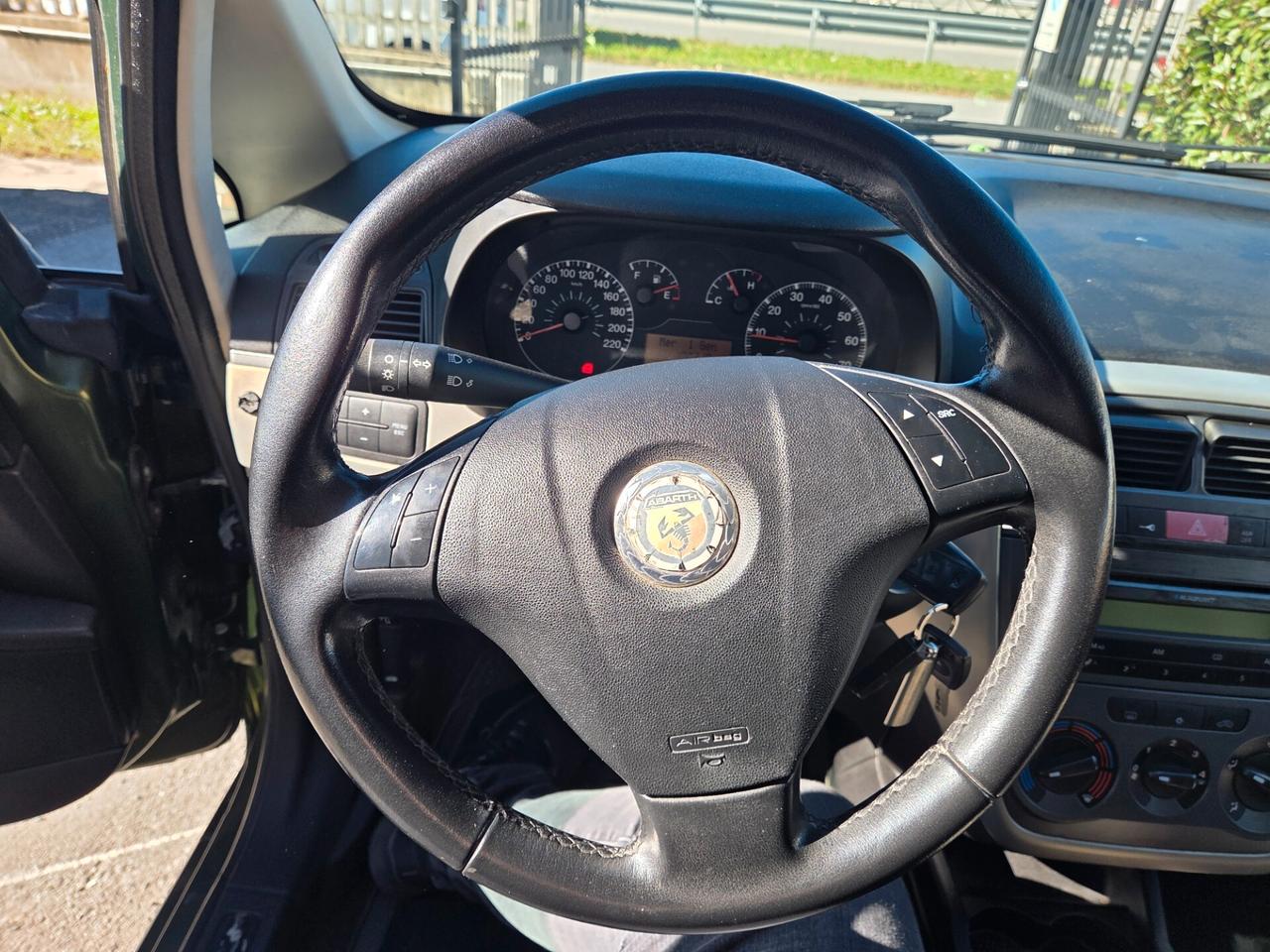 Fiat Grande Punto 1.4 Starjet 16V 5 porte Dynamic