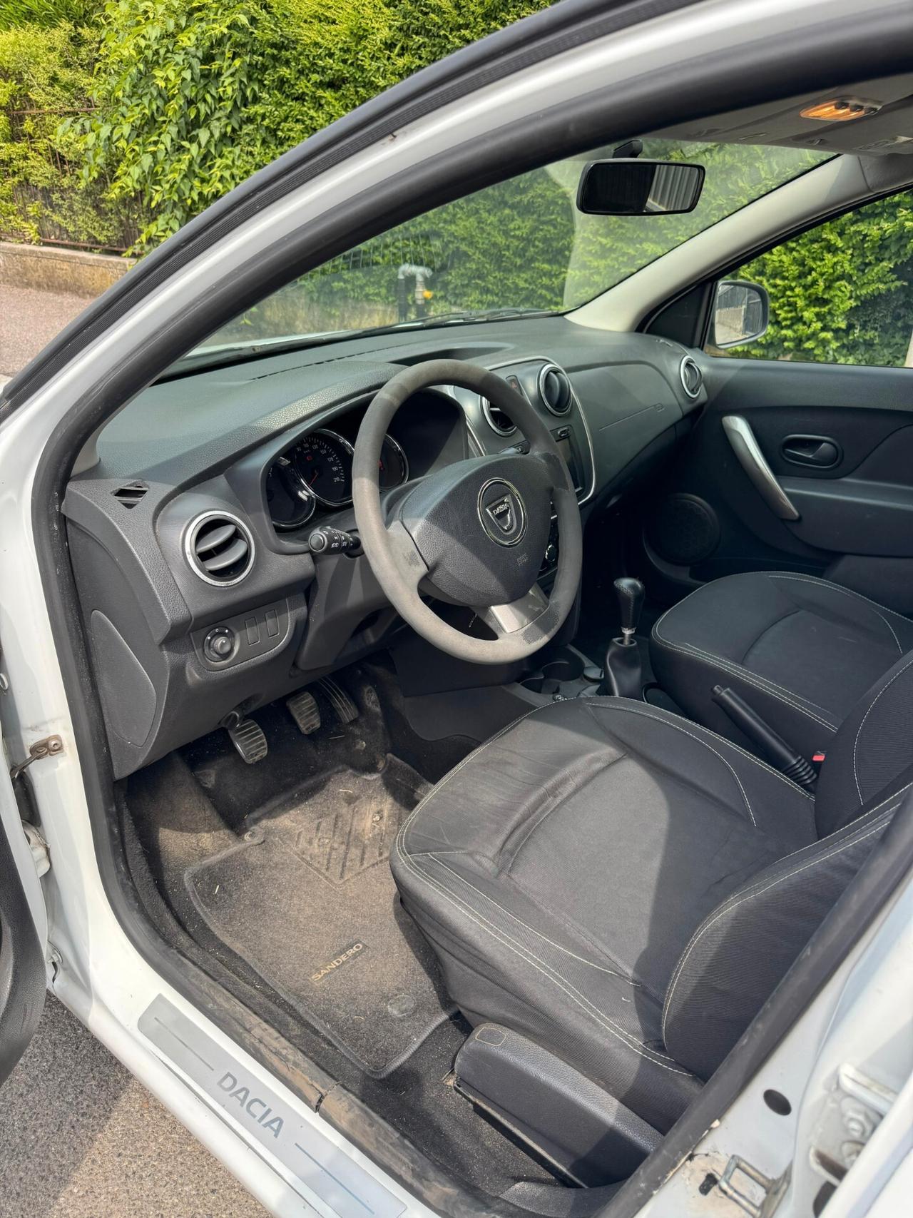 Dacia Sandero 1.2 2013 GPL COMPRESO PASSAGGIO