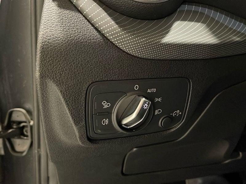 Audi Q2 Q2 35 TDI S tronic S line Edition *Cerchi 19*