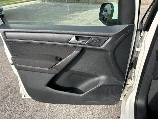 VOLKSWAGEN Caddy 1.4 TGI Comfortline 7 posti