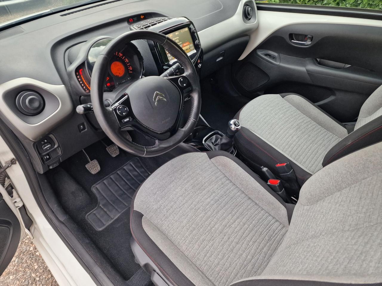 Citroen C1 VTi 68 5p