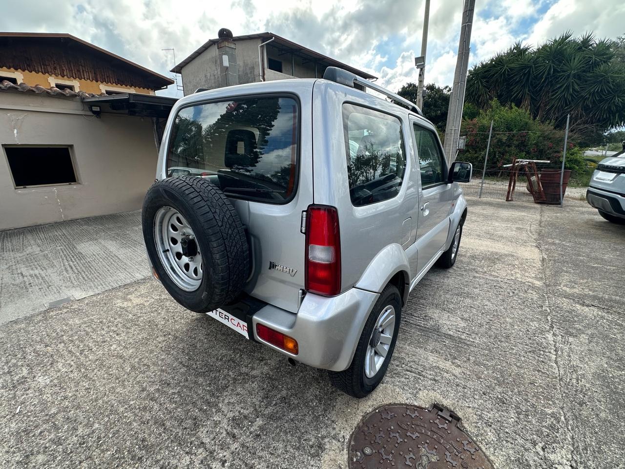 Suzuki Jimny 1.3i 16V cat 4WD JLX Mode