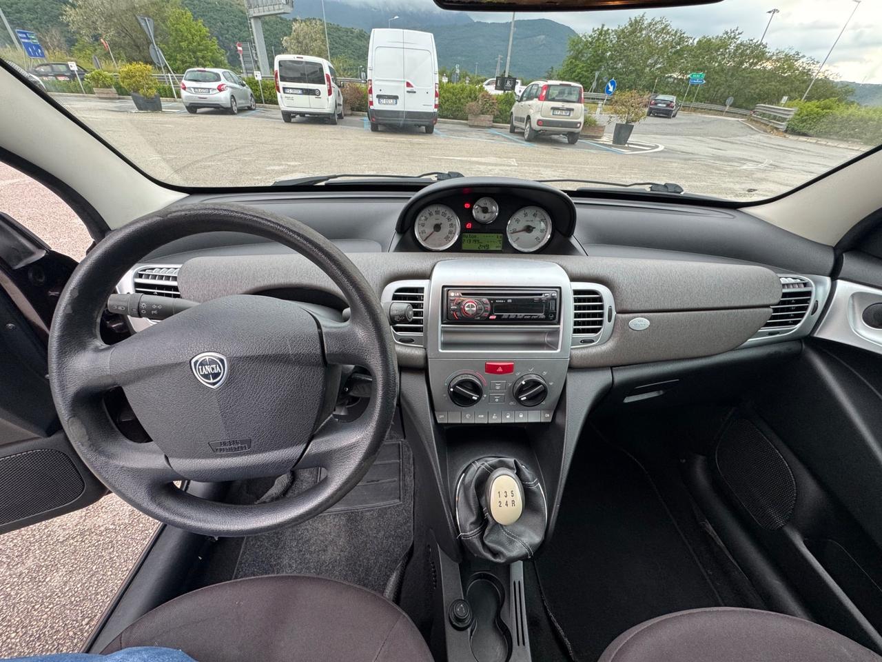 Lancia Ypsilon 1.4 Oro Ecochic GPL