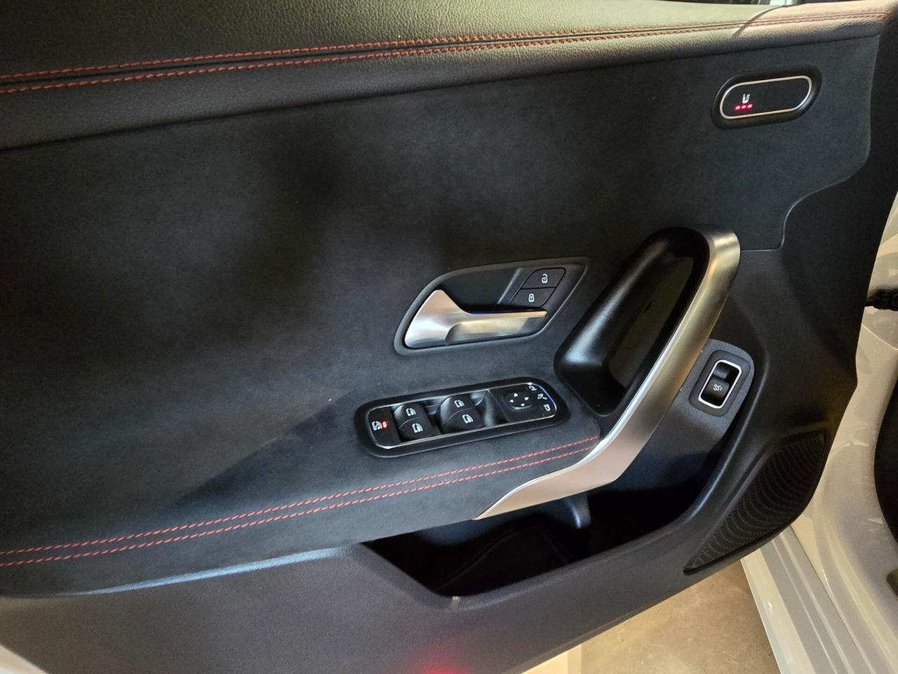 Mercedes-benz CLA 200 d Automatic AMG Line Premium