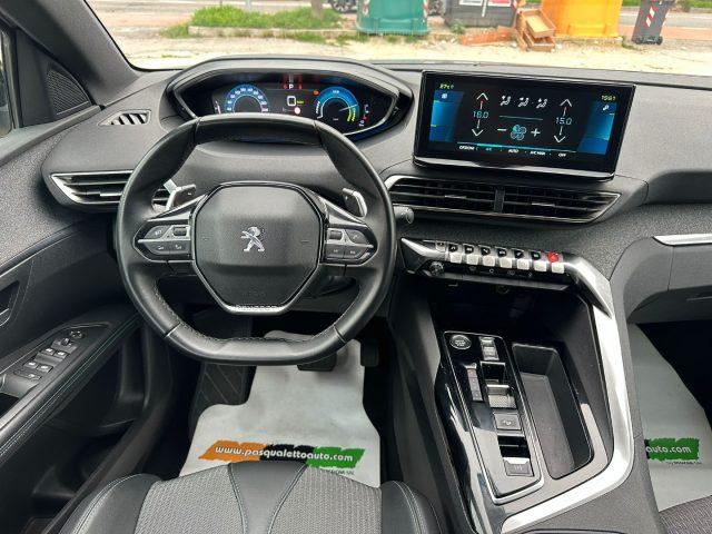 PEUGEOT 3008 4X4 Hybrid4 300 e-EAT8 Allure Pack