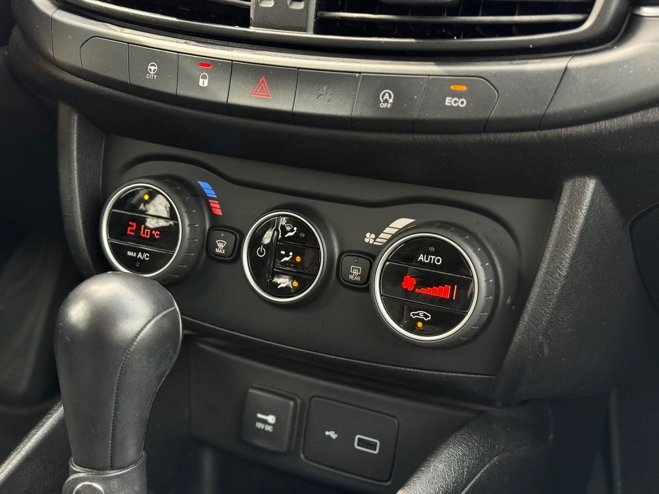 FIAT Tipo 2019 1.6Mtj Lounge 120cv Cambio Automatico