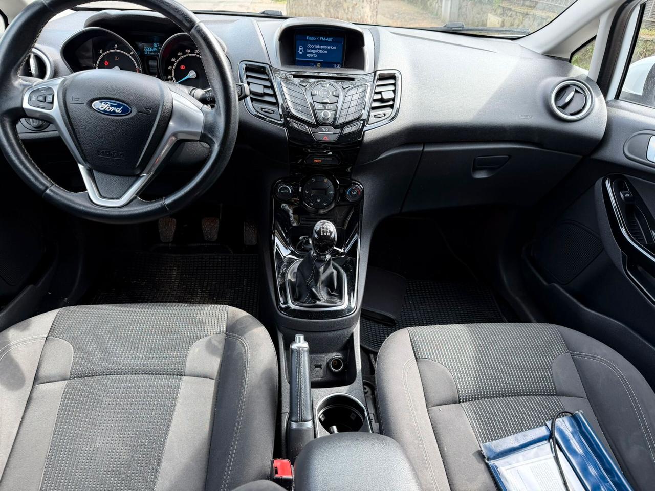 Ford Fiesta 1.5 TDCi 75CV 5 porte Titanium