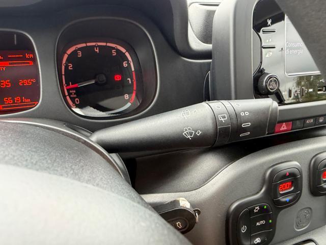 FIAT Panda 1.0 HYBRID CITY LIFE+CLIMATRONIC+SCHERMO+5POSTI