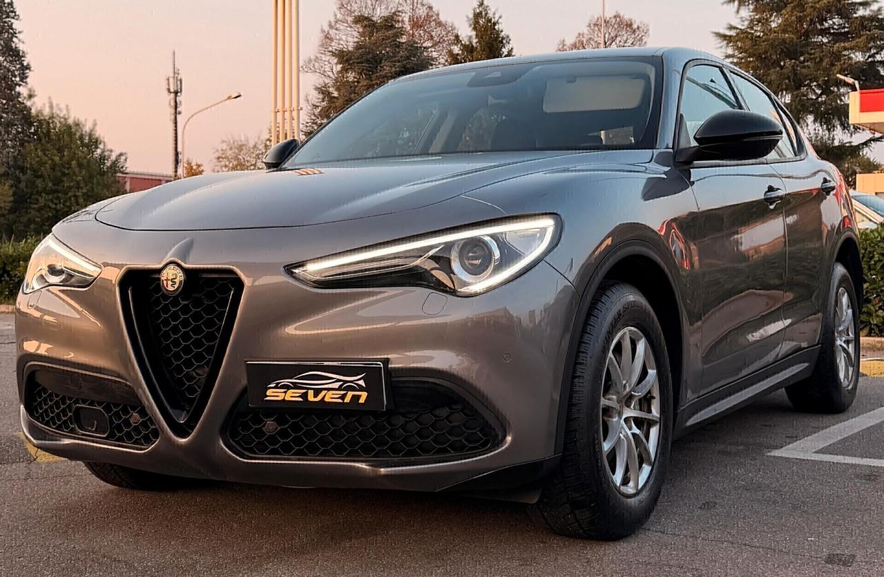 Alfa Romeo Stelvio 2.2 Turbodiesel 190 CV AT8 Q4 Business