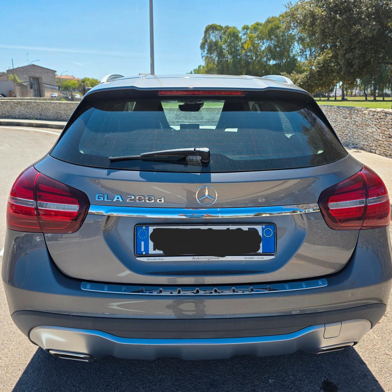 Mercedes-benz GLA 200 d Premium