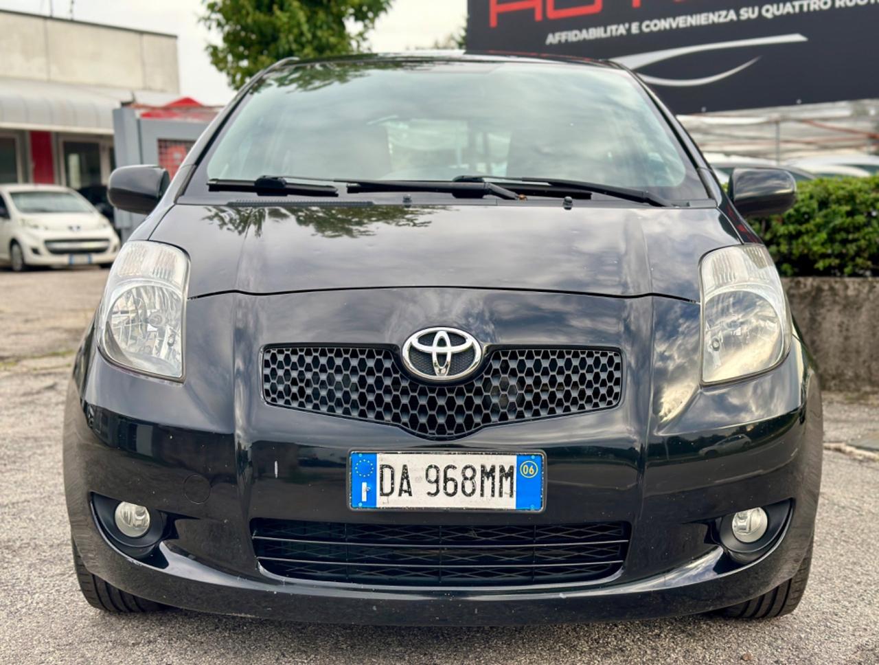 TOYOTA YARIS - 1.3i 2006 164.000Km