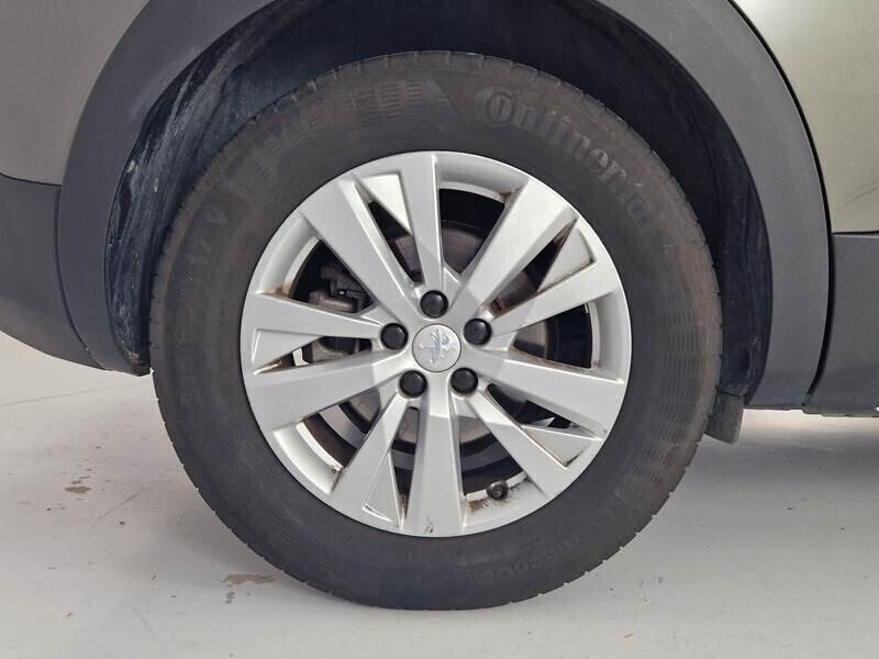 Peugeot 3008 BlueHDi 130 S&S EAT8 Business