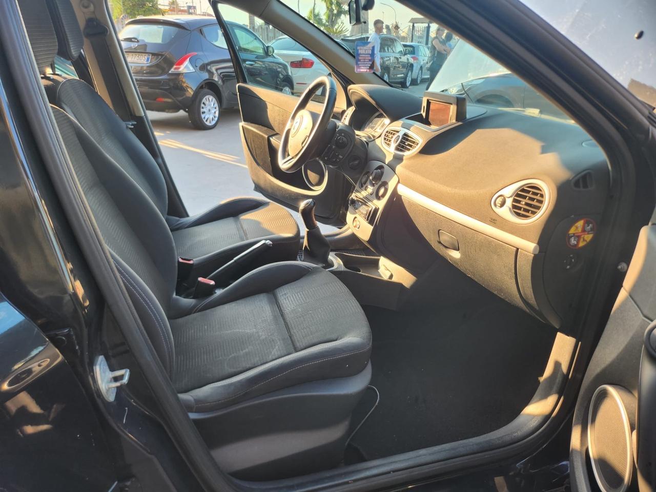 Renault Clio 1.2 5 porte Dynamique 2010