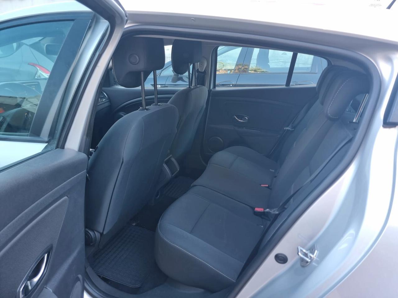 Renault Megane Mégane 1.5 dCi 110CV Wave