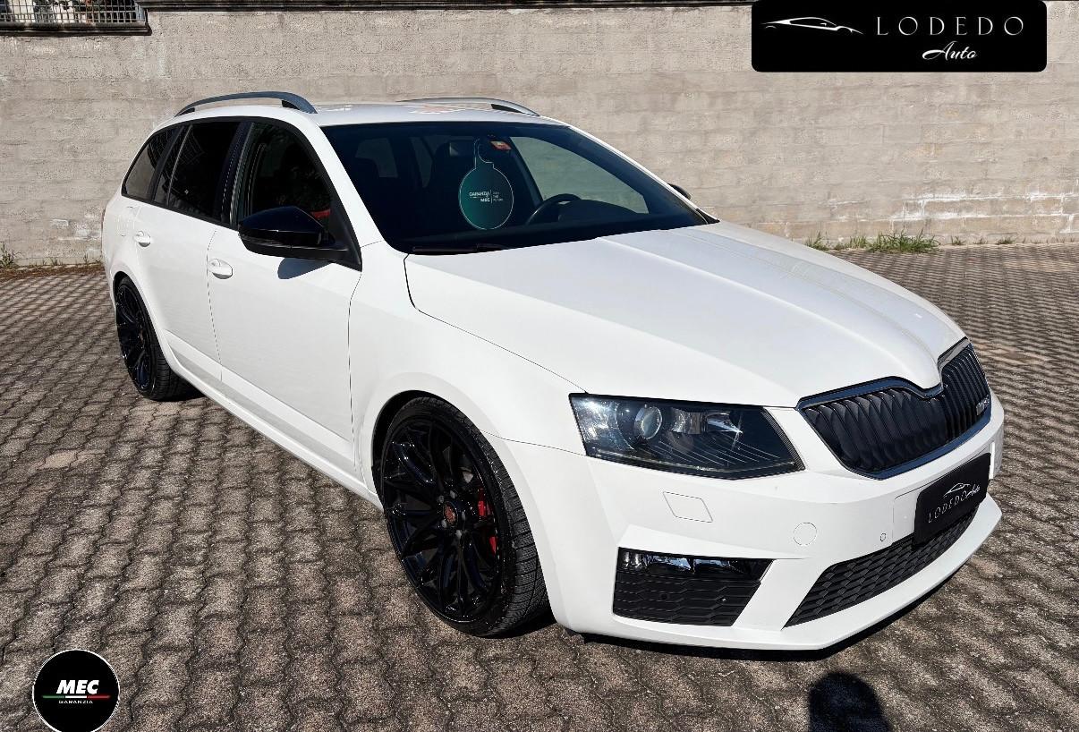 Skoda Octavia 2.0 TDI Wagon RS - 2013 “Bellissima”