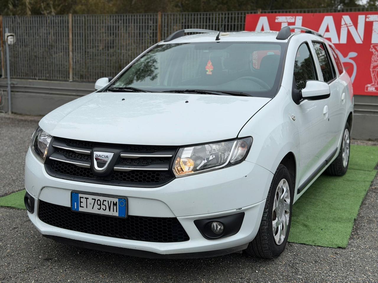 Dacia Logan MCV 1.5 dCi 8V 90CV Lauréate