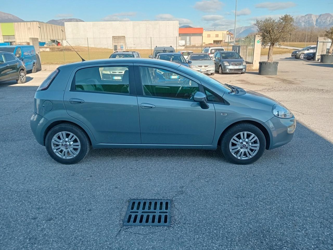 Fiat Punto 1.3MJET 75CV 5 porte OK NEOPATENTATI