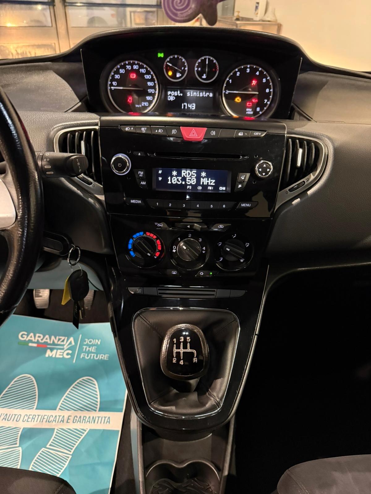 Lancia Ypsilon GPL - NEOPATENTATI