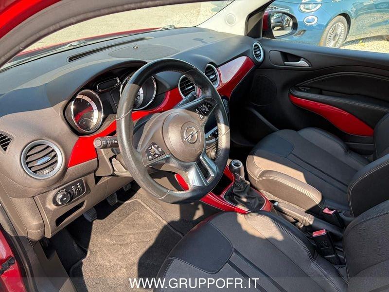 Opel Adam 1.2 70 CV Slam